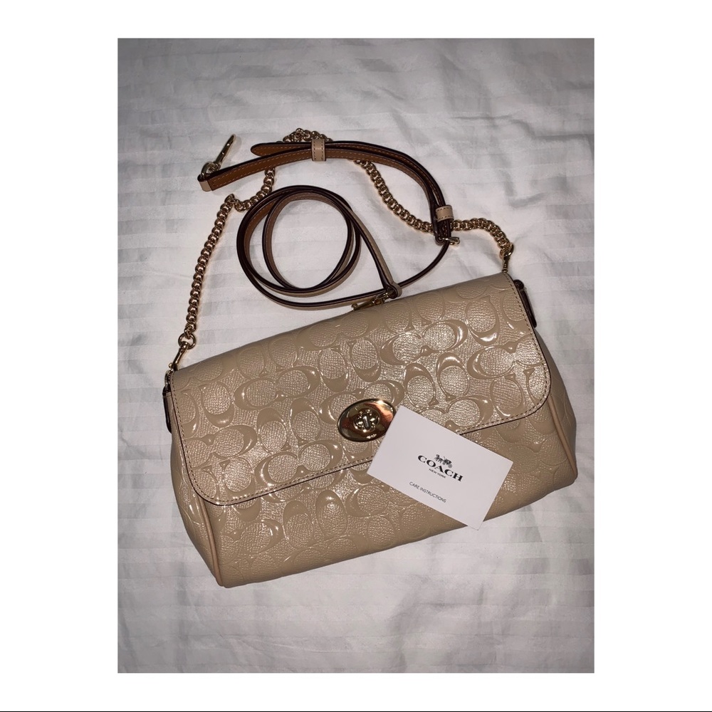 ✨ COACH Purse